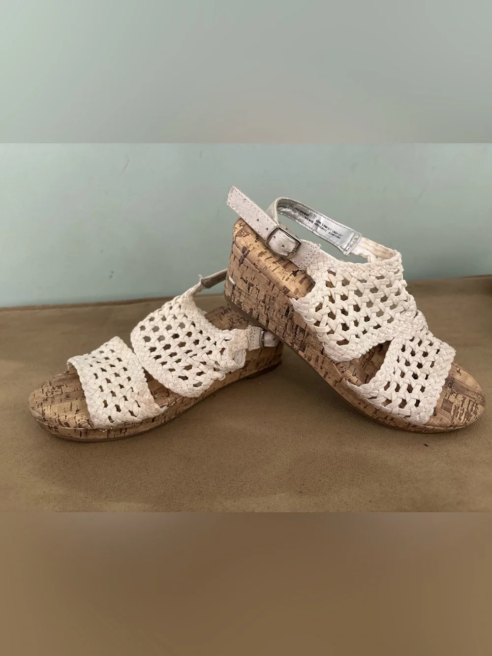 Girls sandals size 2